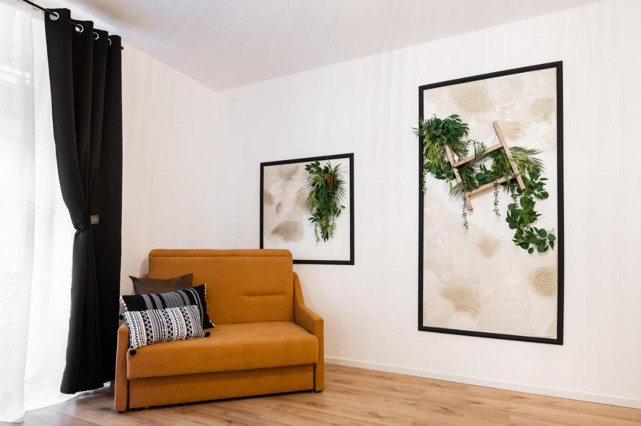 Comfee Apartment - Ultracentral Brasov Exterior photo